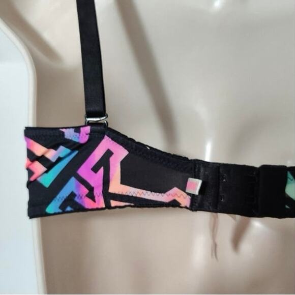 VS Pink Logo Wear Multi-Colored Everywhere Lightly Lined Padded Bra Size 32D - Picture 12 of 12